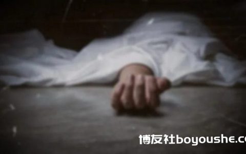 男子全裸坠楼毙命　警证实涉男男性爱派对