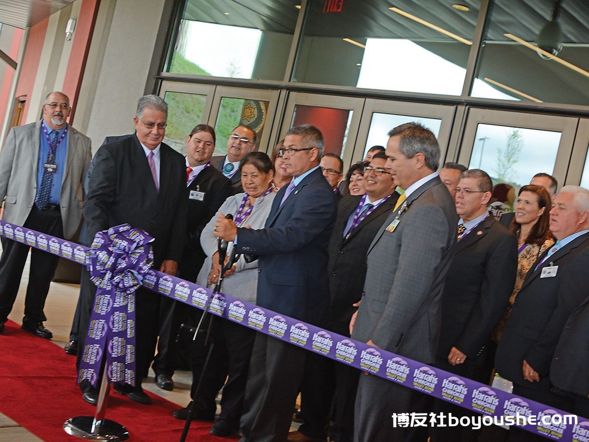 Tribal officials cut the ribbon for the Valley River Casino and Hotel on its opening day in 2015. Holly Kays photo